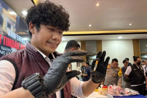 Kasat Reserse Narkoba Polres Pelabuhan Tanjung Priok AKP Trendy Habibi Aryanto